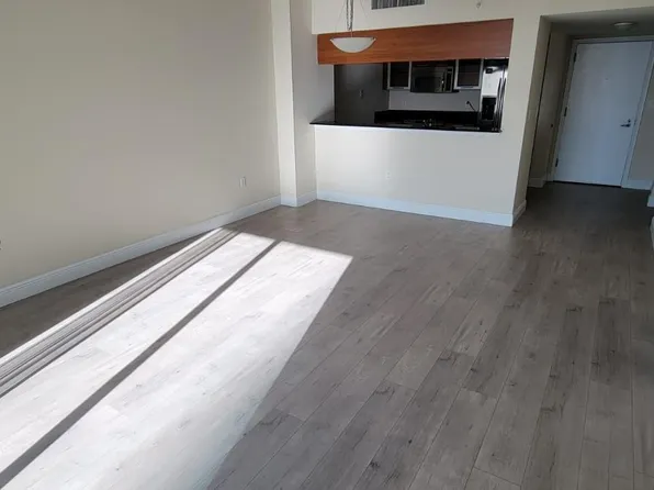 1800 N Bayshore Dr APT 2704, Miami, FL 33132