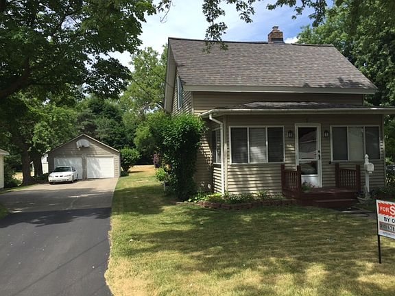 2nd image of 7 Jersey St