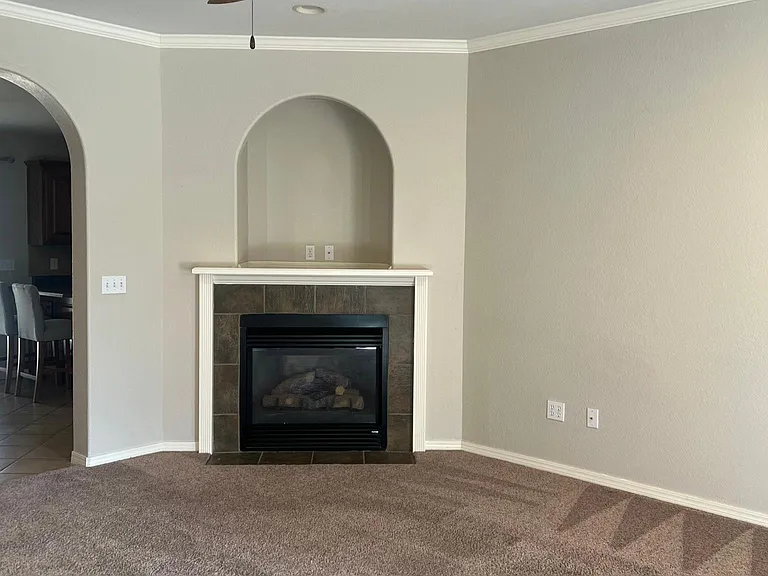 7907 Saint Louis Dr — Photo 2