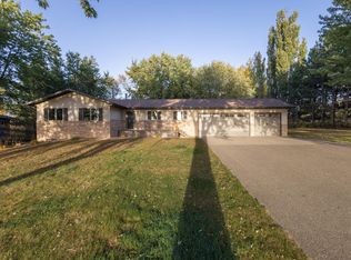 26760 Riverside Dr, Fergus Falls, MN 56537