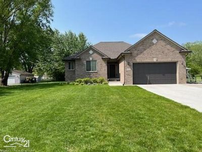 52525 Washington St, New Baltimore, MI, 48047
