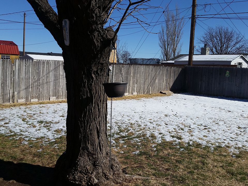 2nd image of 2724 Navajo Rd