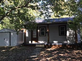 1015 W Dorothy Ln, Dayton, OH 45409