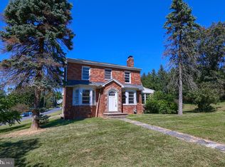 613 Paradise Rd, York, PA 17406