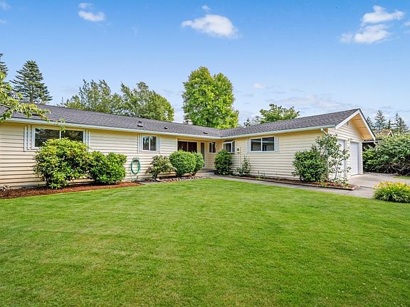 2nd image of 4843 Seafair Dr