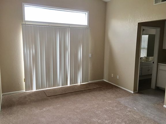 4th image of 23633 Tonada Ln