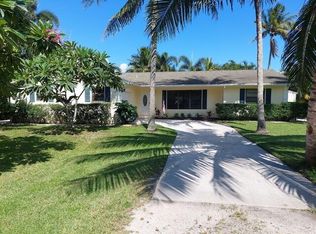 6568 Riggers Rd, Lake Worth, FL 33462