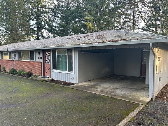 2nd image of 802 SE Davis St #804
