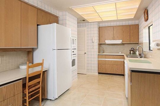 5th image of 4031 Gulf Shore Blvd N Penthouse 2C