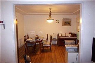 2nd image of 863 38th Ave