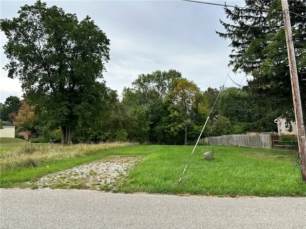 4208 Fargo St, Erie, PA 16510