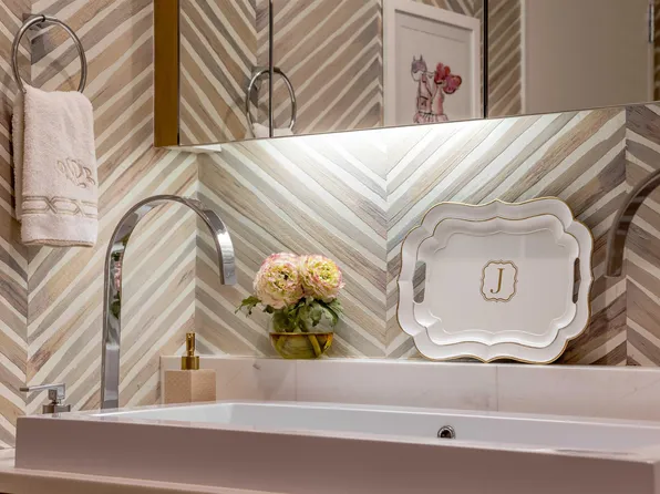 77 Hudson Street image 15 of 35