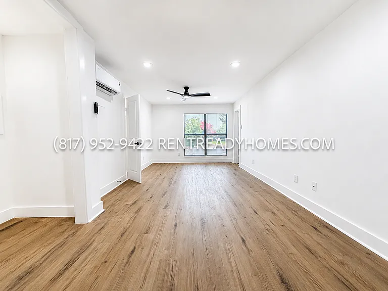 1510 W Jefferson Blvd #103 — Photo 4