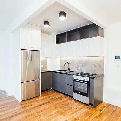 Rented by Nooklyn NYC LLC | media 28