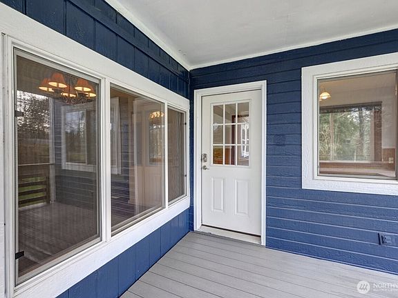 5th image of 10606 Pacific Way