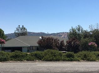 30385 Horseshoe Dr, Coarsegold, CA
