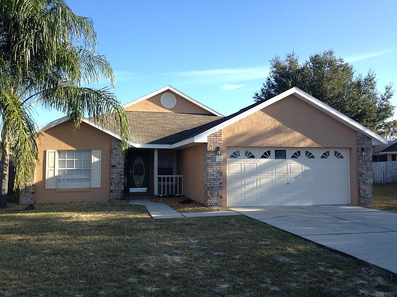 1st image of 138 Pin Oak Pl