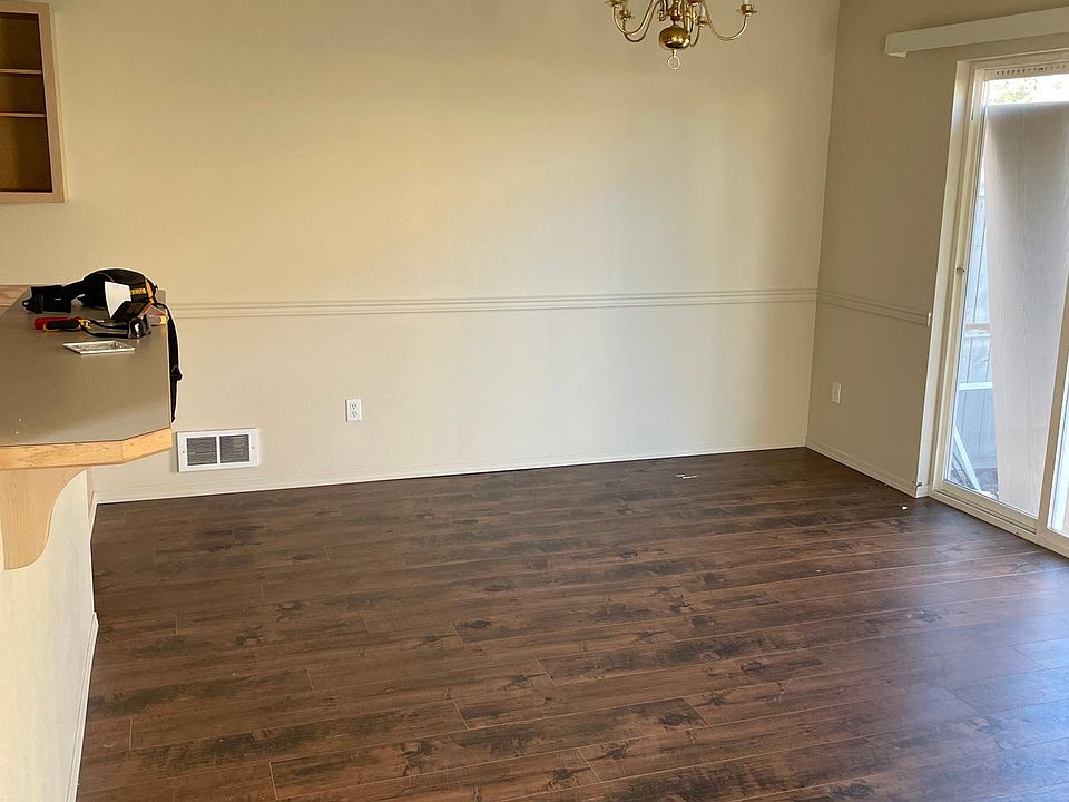 Kitchen/dining area