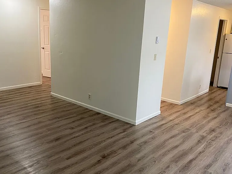 642 32nd Ave SE #5 — Photo 6