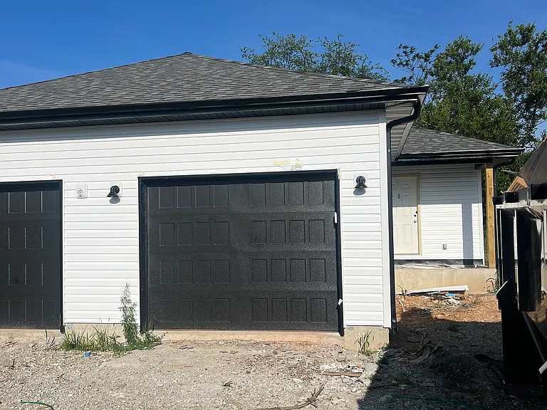 1441 N Beverly Ave #A — Photo 2