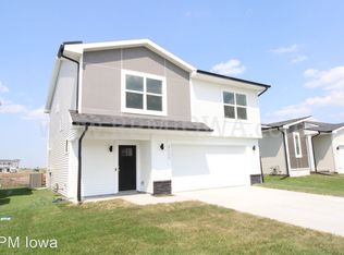 4006 NE 3rd St, Ankeny, IA 50021