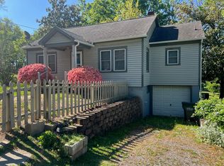 1011 Hevener St, Staunton, VA 24401