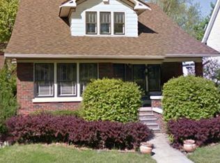 736 Oak Ave, Aurora, IL 60506