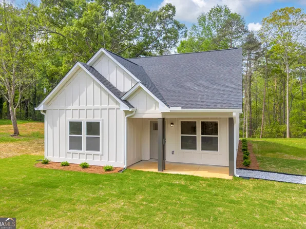 181 Lake Club Dr, Lavonia, GA 30553