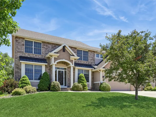 4019 139th St, Urbandale, IA 50323