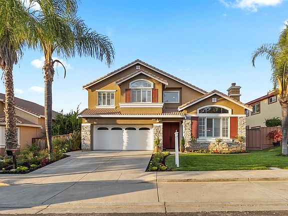 4th image of 3265 Falls Creek Pl
