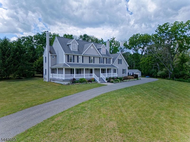 1st image of 561 Watters Rd