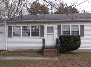 232 Woodbury Ct, Newport News, VA 23602