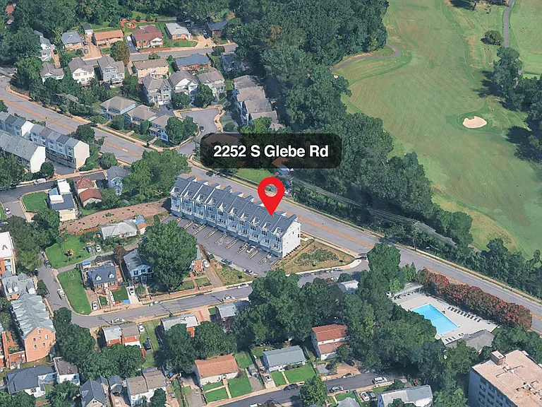 2252 S Glebe Rd_07102026