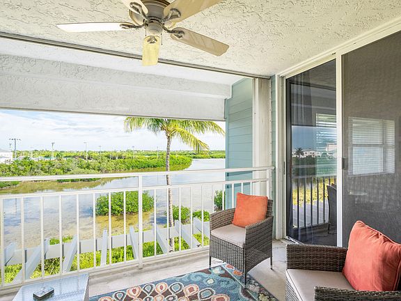 4th image of 1901 S Roosevelt Blvd APT 401N