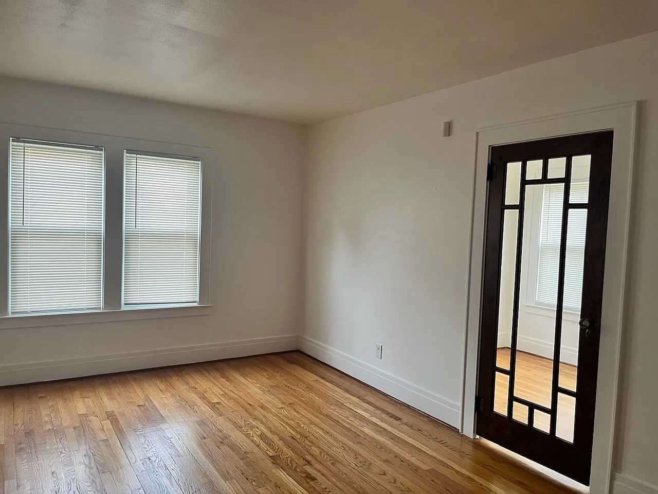 2 bed, 1122 sqft, $1,450 — Photo 2