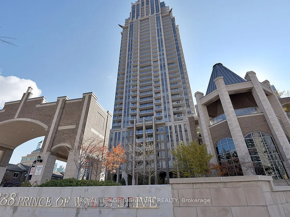 388 Prince Of Wales Dr #203