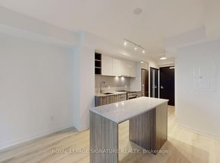 31 Tippett Rd #543, Toronto, ON M3H0C8