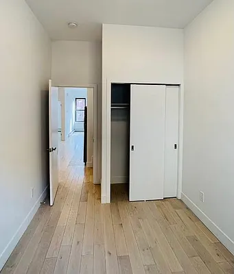 Rented by Oxford Property Group | media 25