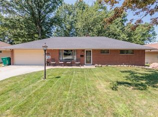 492 Harris Rd, Richmond Heights, OH 44143