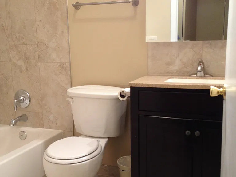 1226 Cove Dr #224B — Photo 2