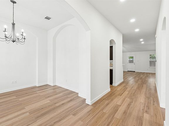 5th image of 1506 Cosmos Way
