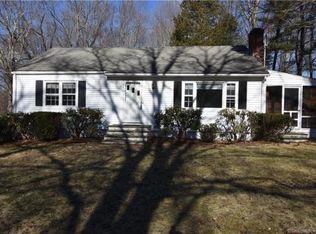 58 Old Hawleyville Rd, Newtown, CT 06470