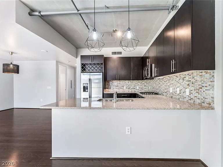353 E Bonneville Ave #746 — Photo 18