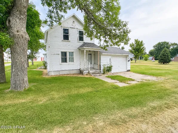 60 Garfield Ave W, Clifford, ND 58016