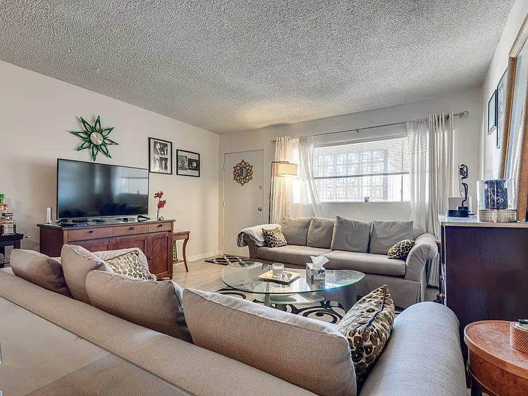 356 E Desert Inn Rd #310 — Photo 3