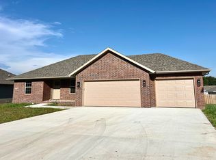 507 James St, Billings, MO 65610