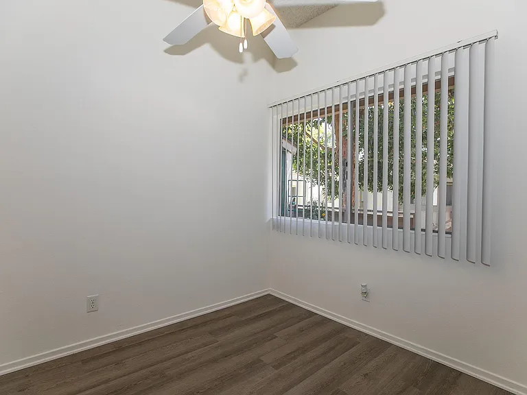 Country Woods Apartment Homes — Photo 25
