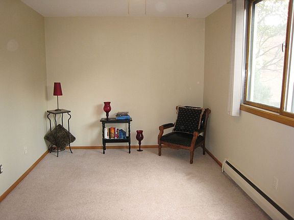 Master bedroom or could be a spacious home office!