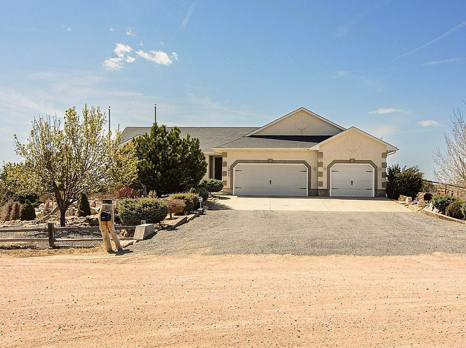 1st image of 955 S Tierra Buena Dr