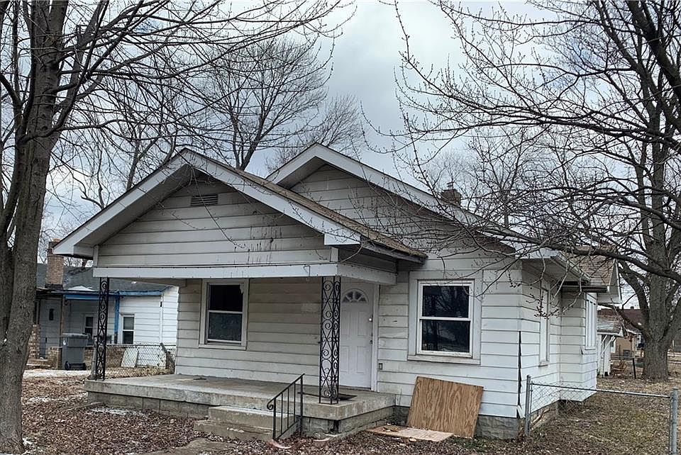 1st image of 2201 N Drexel Ave